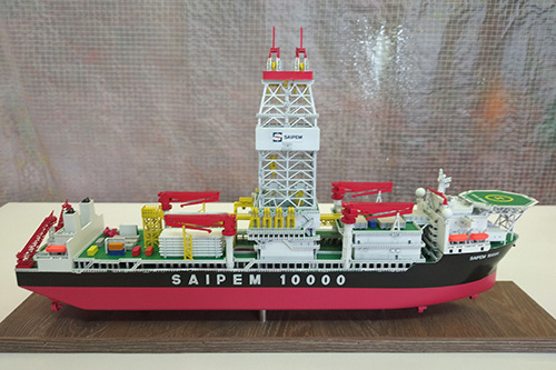 Scale model of drilling ship Saipem 10000, view on starboard